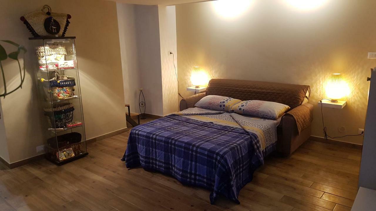 Holiday House Da Carlo CTA Exterior foto
